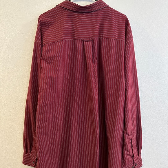 St. John’s Bay 3XLT Long Sleeve Button Down Shirt in Burgundy (Used) - Picture 2 of 3